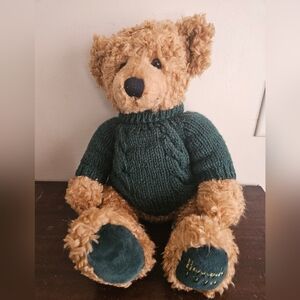 1998 Harrods Christmas, Christmas Holiday Bear. Nice.